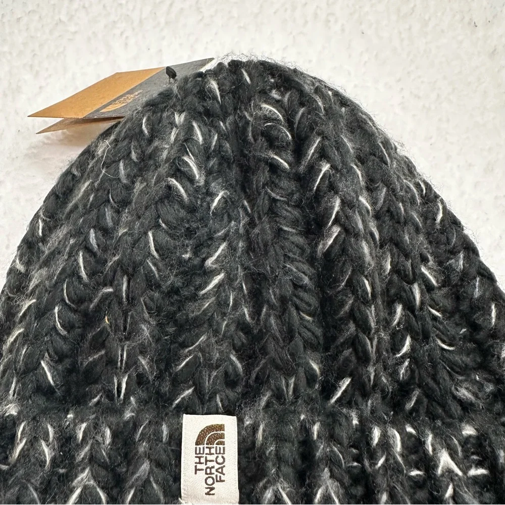 Black Knit North Face Beanie Hat
